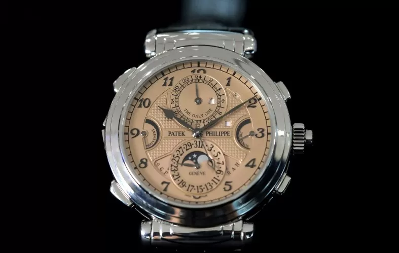 مدار الساعة,أخبار خفيفة ومنوعة