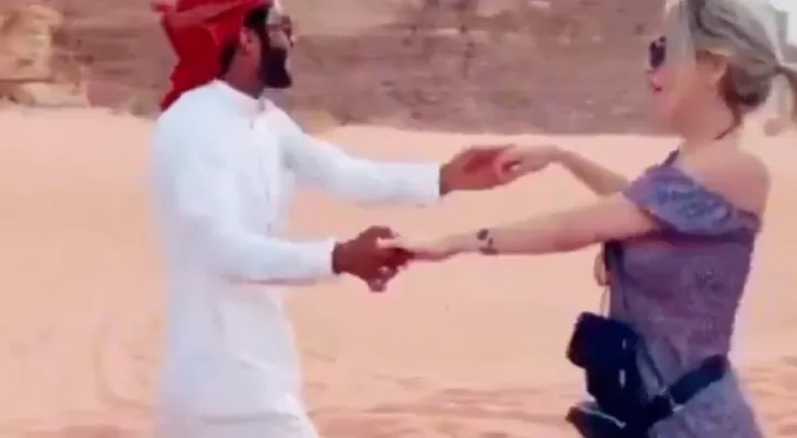 مدار الساعة,أخبار خفيفة ومنوعة