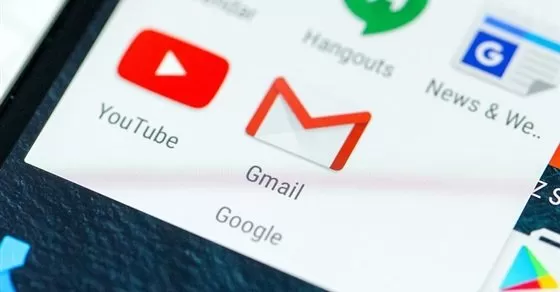 مدار الساعة,أخبار خفيفة ومنوعة