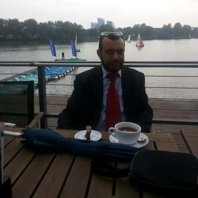 مدار الساعة,مقالات