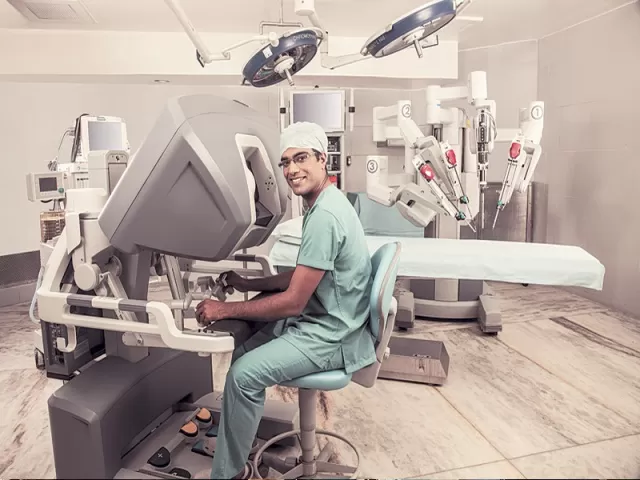 مدار الساعة,أخبار الأسرة