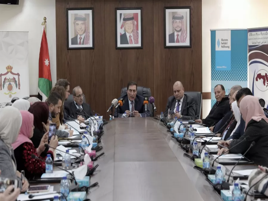 مدار الساعة,أخبار مجلس النواب الأردني,عبد المنعم العودات,وزير الإدارة المحلية,وليد المصري,مجلس النواب,وزارة الشؤون السياسية والبرلمانية