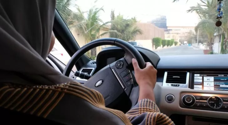 مدار الساعة,أخبار خفيفة ومنوعة