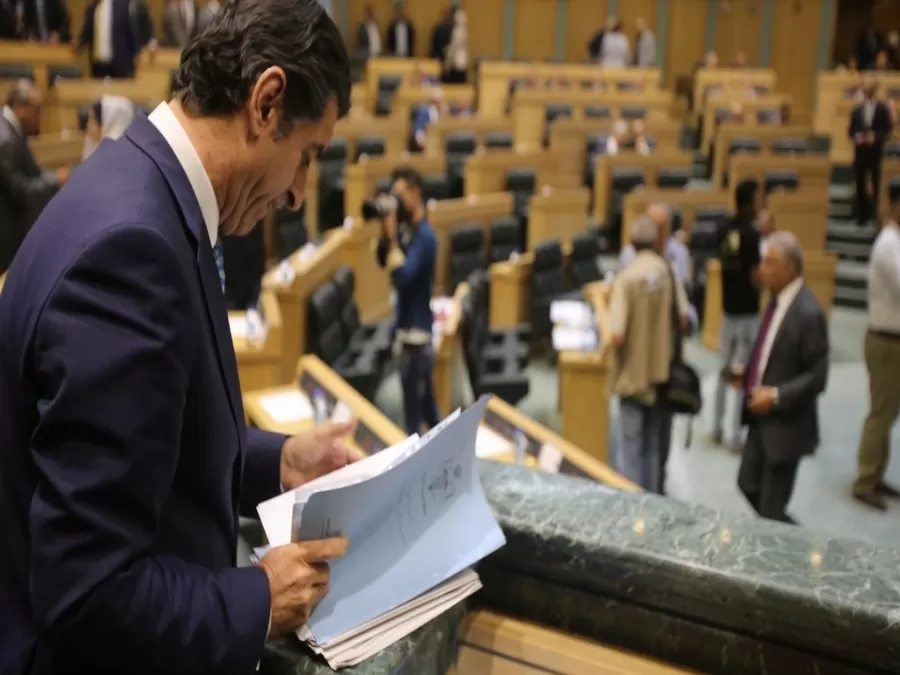 مدار الساعة,أخبار مجلس النواب الأردني,وزير البيئة,المؤسسة الاستهلاكية المدنية,وزارة الخارجية وشؤون المغتربين,دائرة الشؤون الفلسطينية,مجلس النواب,الاستهلاكية المدنية,وزارة الخارجية,نقابة أطباء الأسنان,الهيئة المستقلة للانتخاب,المحكمة الدستورية