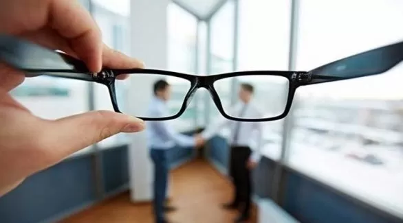 مدار الساعة,أخبار الأسرة