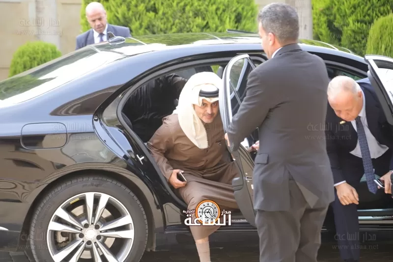 مدار الساعة,مقالات