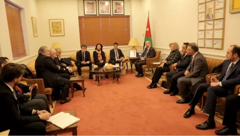 مدار الساعة,أخبار الأردن,اخبار الاردن,رئيس الوزراء,الملك عبدالله الثاني,رئاسة الوزراء,مجلس الأعيان,التدريب المهني,مخيم الزعتري
