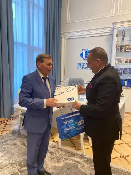 مدار الساعة,مناسبات أردنية,الملك عبدالله الثاني بن الحسين,ديوان التشريع والرأي