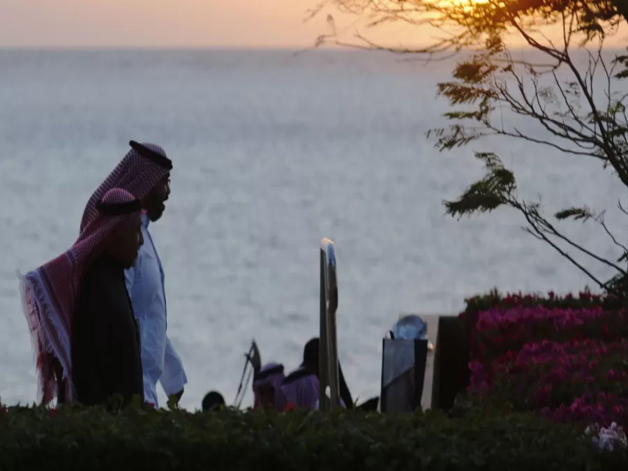 مدار الساعة,أخبار عربية ودولية