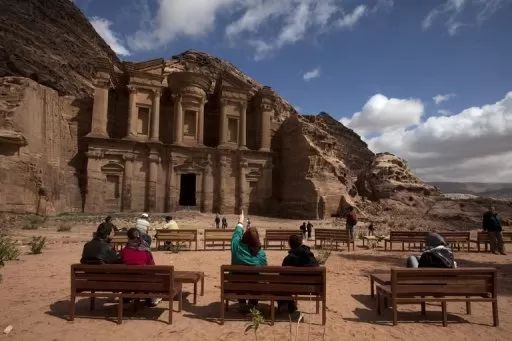 مدار الساعة,أخبار السياحة في الأردن,البنك المركزي
