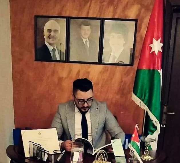 مدار الساعة,مقالات