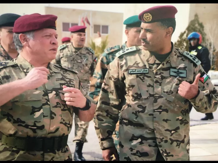 مدار الساعة,مقالات