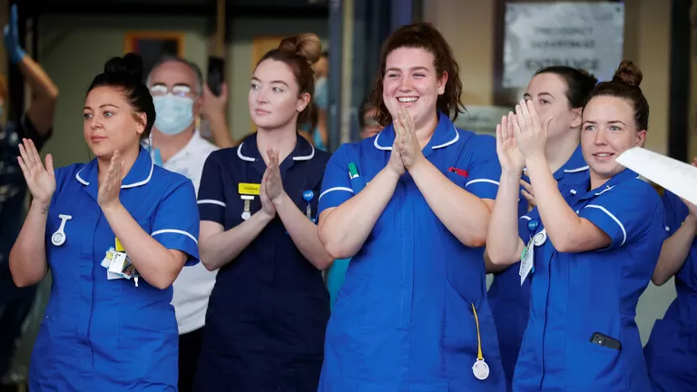 مدار الساعة,أخبار خفيفة ومنوعة