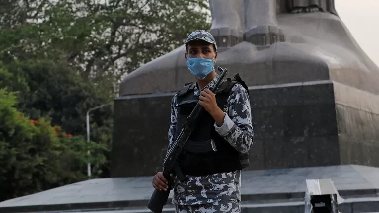 مدار الساعة,أخبار خفيفة ومنوعة