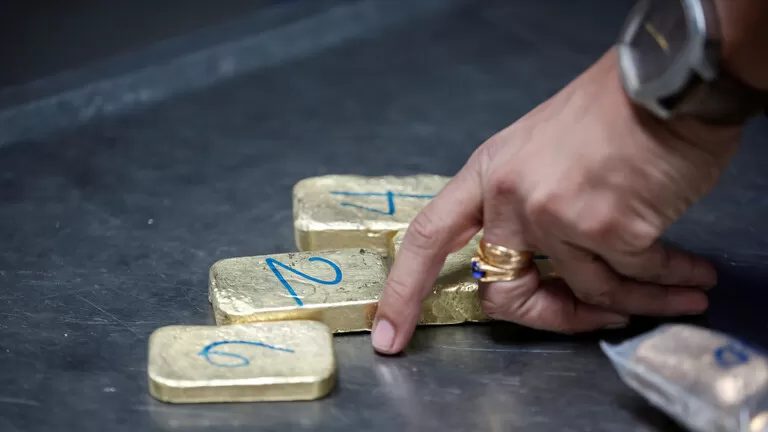 مدار الساعة,أخبار خفيفة ومنوعة