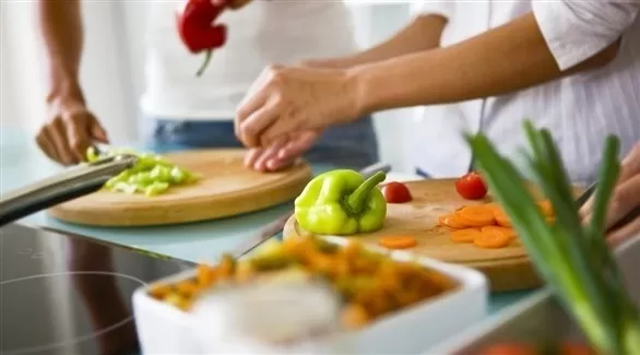 مدار الساعة,أخبار الأسرة,مواقع التواصل الاجتماعي