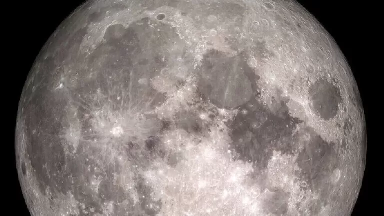 مدار الساعة,أخبار خفيفة ومنوعة