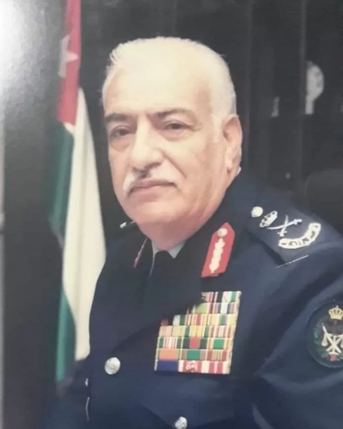 مدار الساعة,مقالات