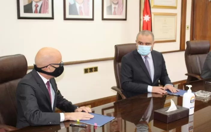 مدار الساعة,أخبار اقتصادية,وزير التخطيط والتعاون الدولي,كورونا,صندوق المعونة الوطنية,وزارة التربية