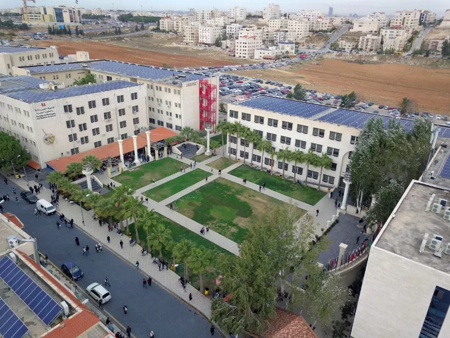 مدار الساعة,أخبار الجامعات الأردنية,جامعة البترا