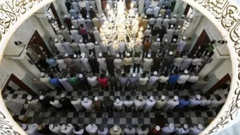 مدار الساعة,شؤون دينية
