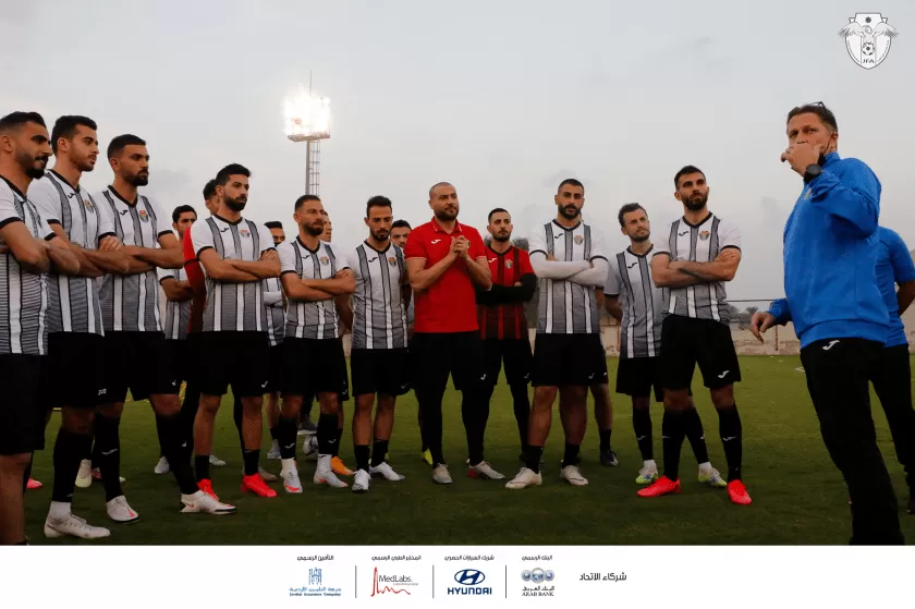 مدار الساعة,أخبار رياضية,الحسين بن عبدالله الثاني,ولي العهد,المنتخب الوطني لكرة القدم,قائمة النشامى,المنتخب الوطني,منتخب النشامى,كأس آسيا,يزن العرب,يزن النعيمات,علي علوان