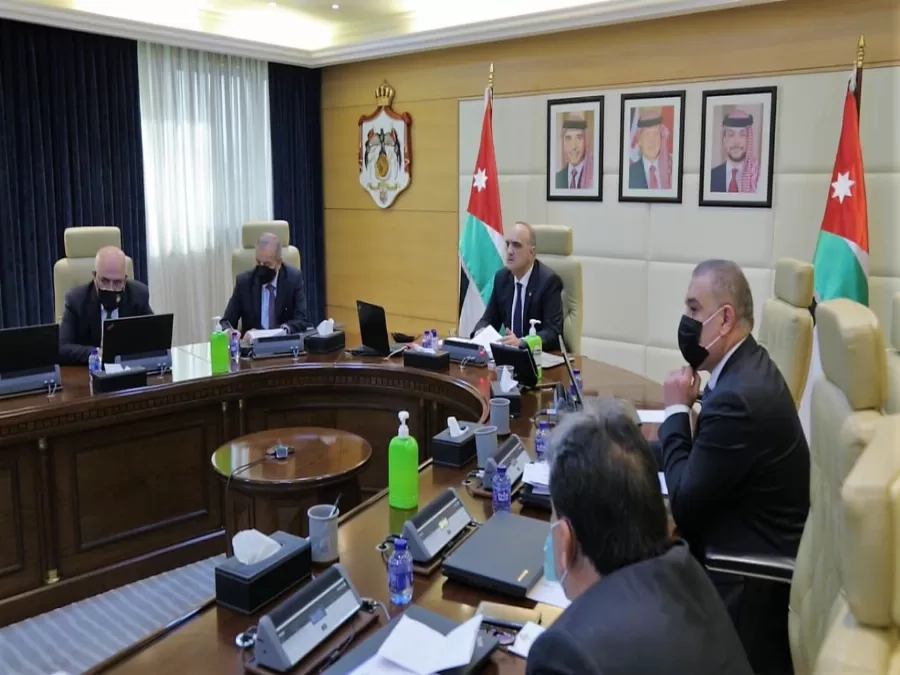 مدار الساعة,أخبار الأردن,اخبار الاردن,رئيس الوزراء,هيئة تنظيم النقل البري,وزارة المالية,دائرة ضريبة الدخل والمبيعات,الضمان الاجتماعي,أمانة عمان الكبرى,المناطق الحرة,دائرة ضريبة الدخل