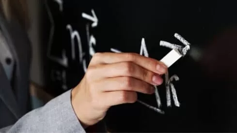 مدار الساعة,أخبار ثقافية