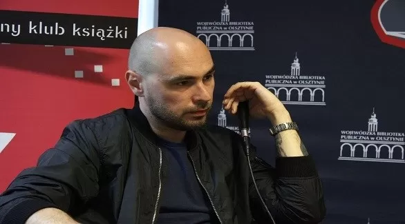 مدار الساعة,أخبار خفيفة ومنوعة,وسائل التواصل الاجتماعي