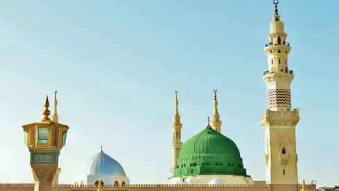 مدار الساعة,شؤون دينية