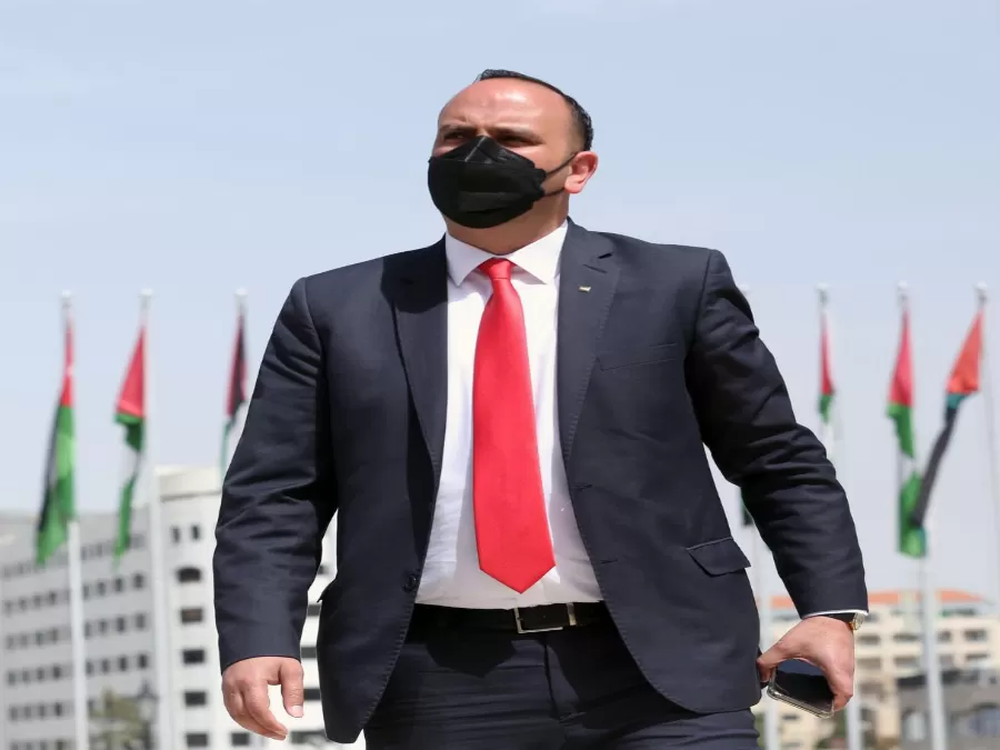 مدار الساعة,مقالات