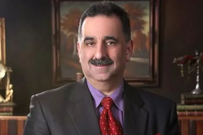 مدار الساعة,مقالات,الملك عبد الله الثاني,ولي العهد,قصر الحسينية