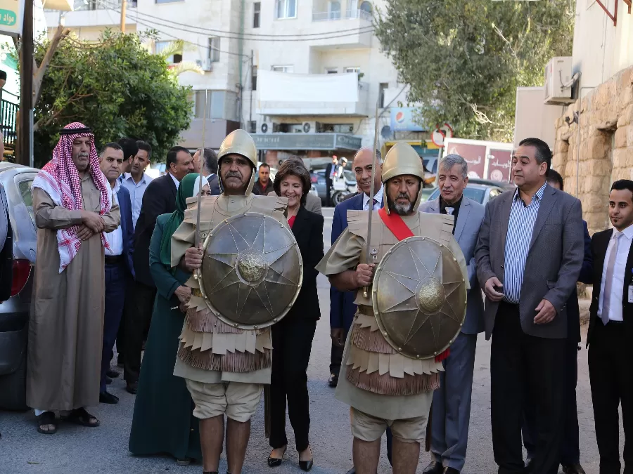 مدار الساعة,أخبار ثقافية,وزيرة السياحة والآثار,مركز زها الثقافي
