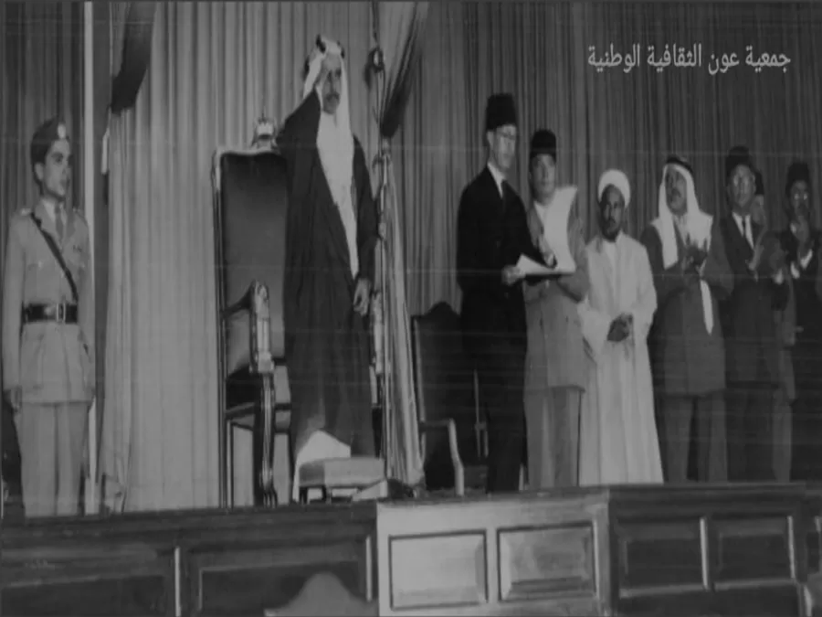 مدار الساعة,مناسبات أردنية,وزير الدفاع,نائب رئيس الوزراء,الملك عبد الله الثاني,عبد الله بن الحسين,الملك المؤسس,المملكة الأردنية الهاشمية,الملك طلال بن عبد الله,الحسين بن علي,عبدالله بن الحسين,طلال بن عبدالله,الملك الحسين بن طلال,الحسين بن طلال,الملك عبدالله الثاني,الملكة رانيا,ولي العهد,رئيس الوزراء,الملكة زين,الأميرة منى الحسين,رئاسة الوزراء,الديوان الملكي الهاشمي,مجلس الأمة,ديوان المحاسبة,وزارة الخارجية,مجلس النواب,مركز التوثيق الملكي الأردني الهاشمي,الثورة العربية الكبرى,العروبية,الأمم المتحدة,ساندهيرست,الضفة الغربية,المسجد الأقصى,قصر رغدان العامر