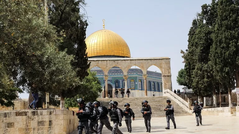 مدار الساعة,أخبار عربية ودولية