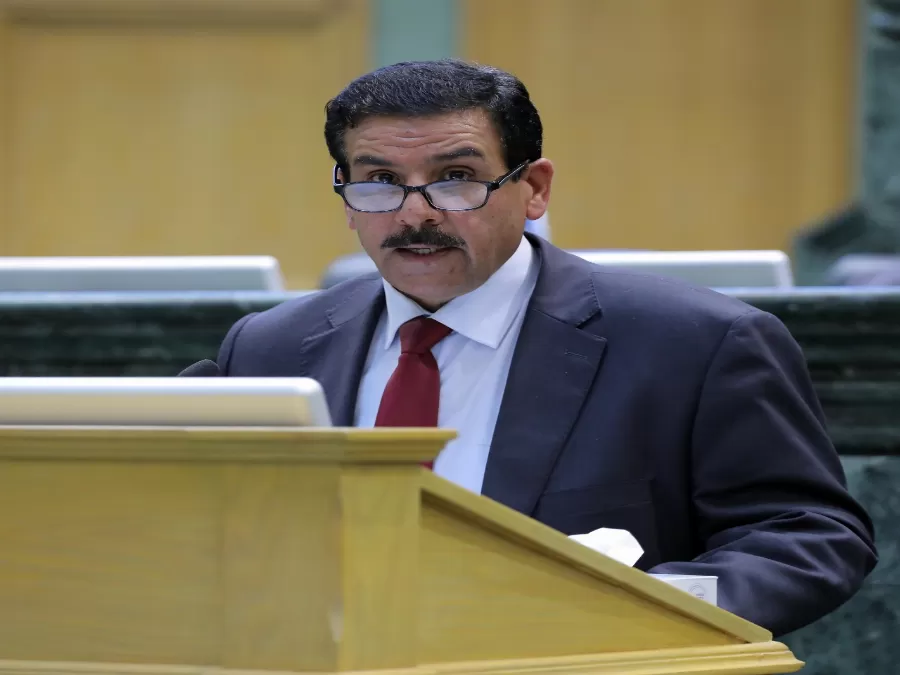 مدار الساعة,أخبار مجلس النواب الأردني,عبد المنعم العودات,نائب رئيس الوزراء,وزير الإدارة المحلية,رئيس الوزراء,الهيئة المستقلة للانتخاب