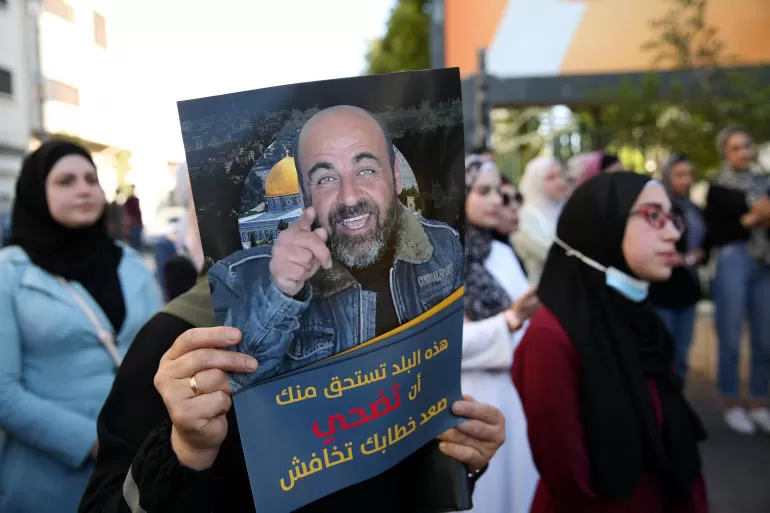 مدار الساعة,أخبار عربية ودولية,رئيس الوزراء,الأمن الوقائي,مواقع التواصل الاجتماعي