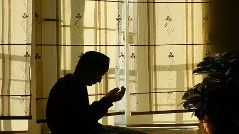 مدار الساعة,شؤون دينية