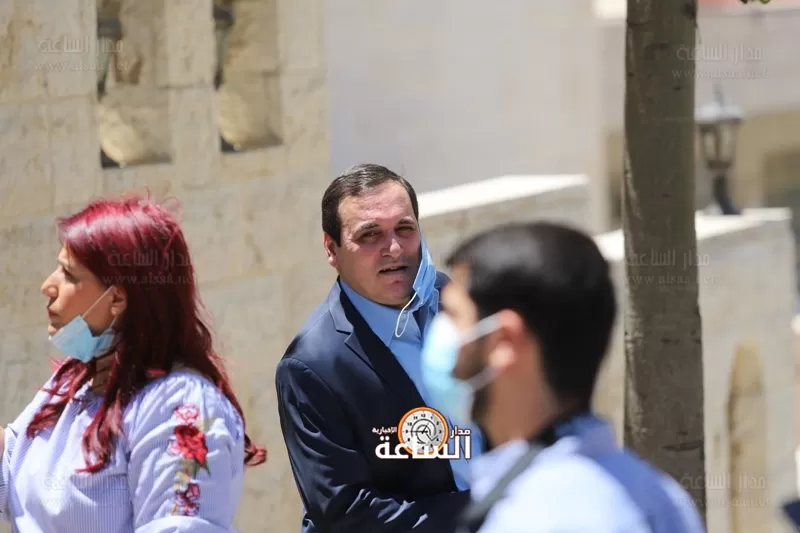 مدار الساعة,مقالات مختارة