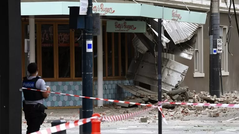 مدار الساعة,أخبار عربية ودولية