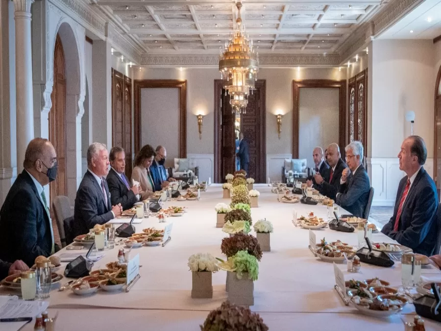 مدار الساعة,أخبار الأردن,اخبار الاردن,الدكتور جعفر حسان,وزيرة الطاقة والثروة المعدنية,وزير التخطيط والتعاون الدولي,الملك عبدالله الثاني,رئيس الوزراء,قصر بسمان