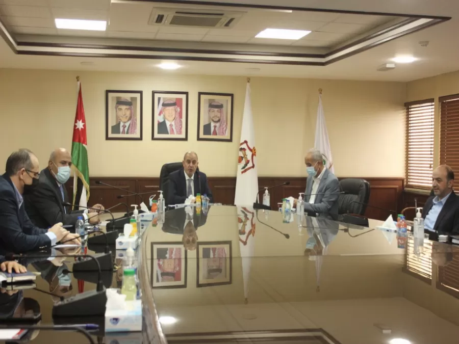 مدار الساعة,أخبار الأردن,اخبار الاردن,وزير الصناعة والتجارة والتموين,كورونا,المؤسسة الاستهلاكية المدنية,غرفة تجارة عمان,الاستهلاكية المدنية