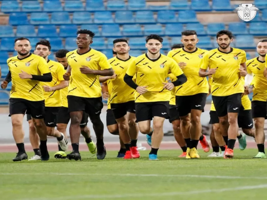 مدار الساعة,أخبار رياضية,الملك عبدالله الثاني,المنتخب الوطني,كأس آسيا,علي علوان,يزن النعيمات