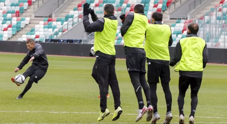 مدار الساعة,أخبار رياضية,تصفيات كأس العالم,كورونا,الاتحاد الأردني لكرة القدم,المنتخب الوطني لكرة القدم,كأس العالم,كأس آسيا,المنتخب الوطني,قائمة النشامى,يزن العرب,موسى التعمري,علي علوان,يزن النعيمات