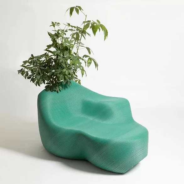 مدار الساعة,أخبار الأسرة