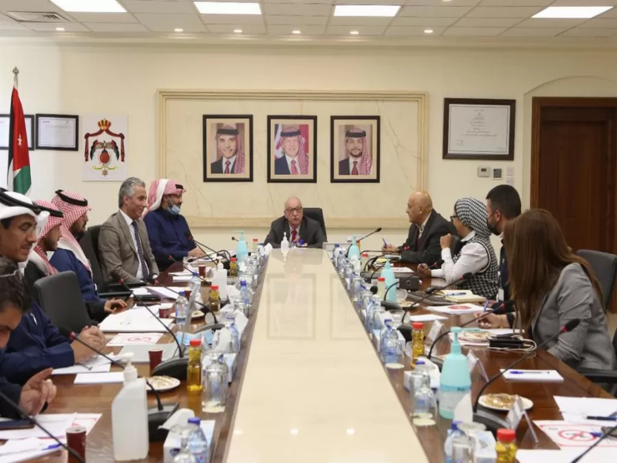 مدار الساعة,أخبار الأردن,اخبار الاردن,وزير الأشغال العامة والإسكان,وزارة الأشغال العامة والإسكان,وزارة التربية والتعليم,وزارة الأشغال