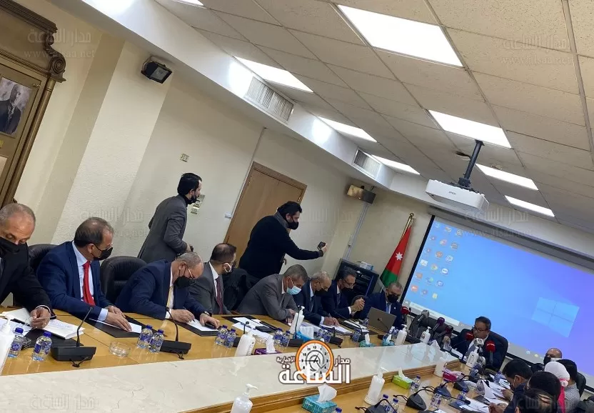 مدار الساعة,أخبار مجلس النواب الأردني,الضمان الاجتماعي,وزارة التربية,وزارة المياه