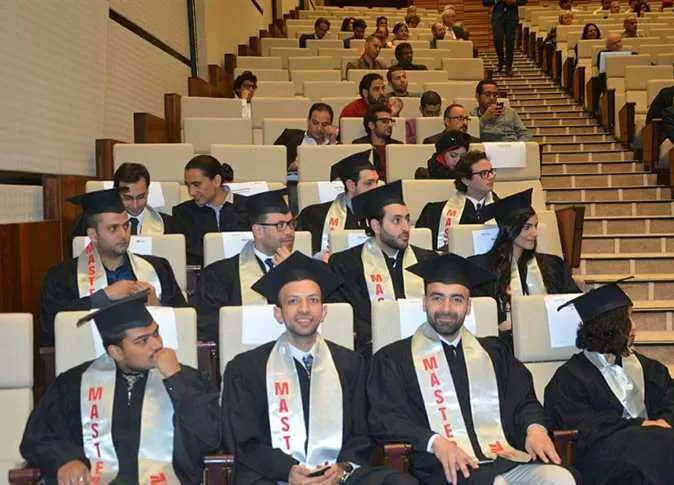 مدار الساعة,أخبار خفيفة ومنوعة,مجلس الأمة