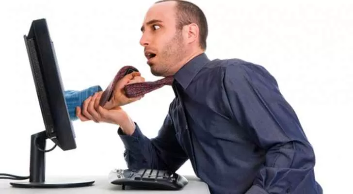 مدار الساعة,أخبار خفيفة ومنوعة,وسائل التواصل الاجتماعي