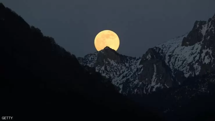 مدار الساعة,أخبار خفيفة ومنوعة